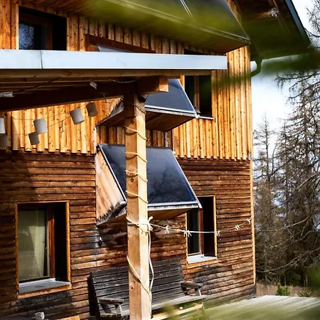 Ferienunterkunft Mit Sauna Direkt An Der Skipiste Apartamento Hochrindl